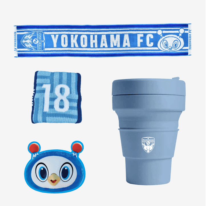オススメはサッカー観戦の必需品のタオルマフラー！首に掛けてコーデのアクセントにしたり、掲げて選手を応援したりするのにもぴったり！愛くるしいフリ丸のグッズも多数取り揃えています！グッズを身に付けるとよりサッカー観戦が楽しくなること間違いなし！ぜひグッズ売店に足を運んでお気に入りのグッズをゲットしてください！